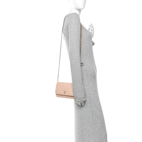 Caviar Quilted CC Turnlock Wallet On Chain WOC Beige