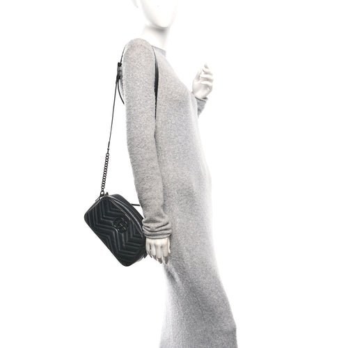Calfskin Matelasse Monochrome Small GG Marmont Chain Shoulder Bag Black