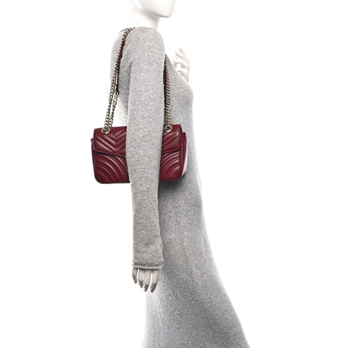 Calfskin Matelasse Small GG Marmont Shoulder Bag Rosso Ancora Red